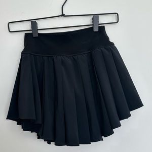 OFFLINE by Aerie black tennis skirt XS
